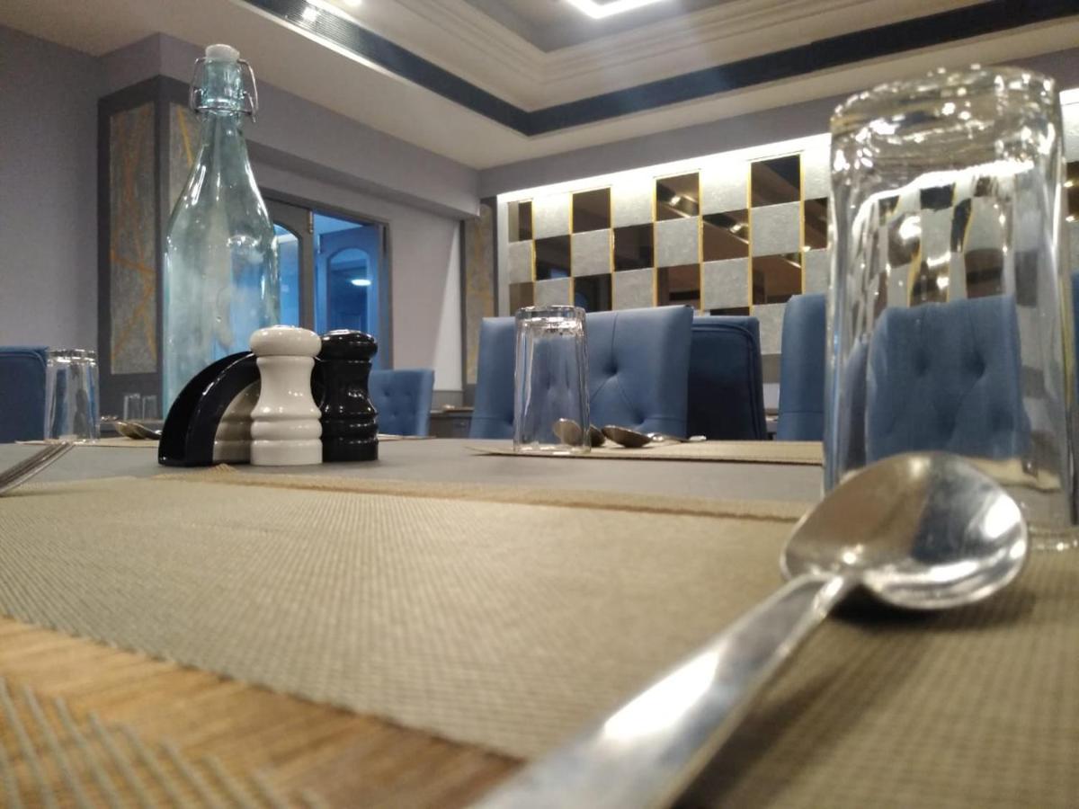 Zip By Spree Hotels Surabi International ヴェールール エクステリア 写真