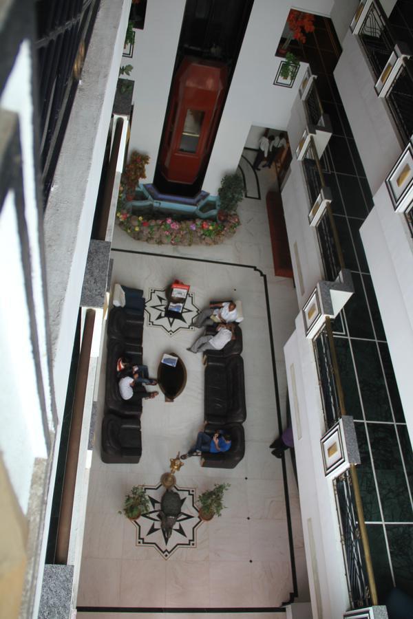 Zip By Spree Hotels Surabi International ヴェールール エクステリア 写真