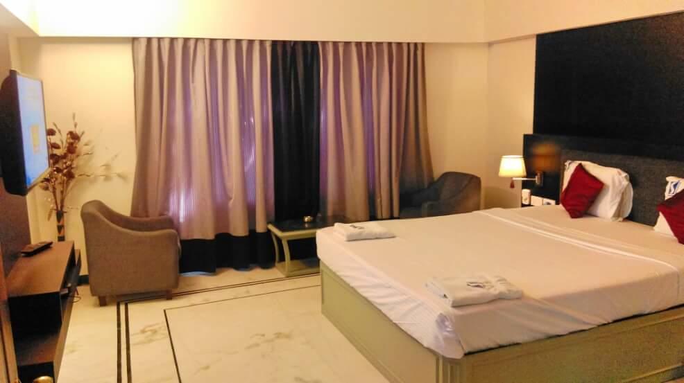 Zip By Spree Hotels Surabi International ヴェールール エクステリア 写真